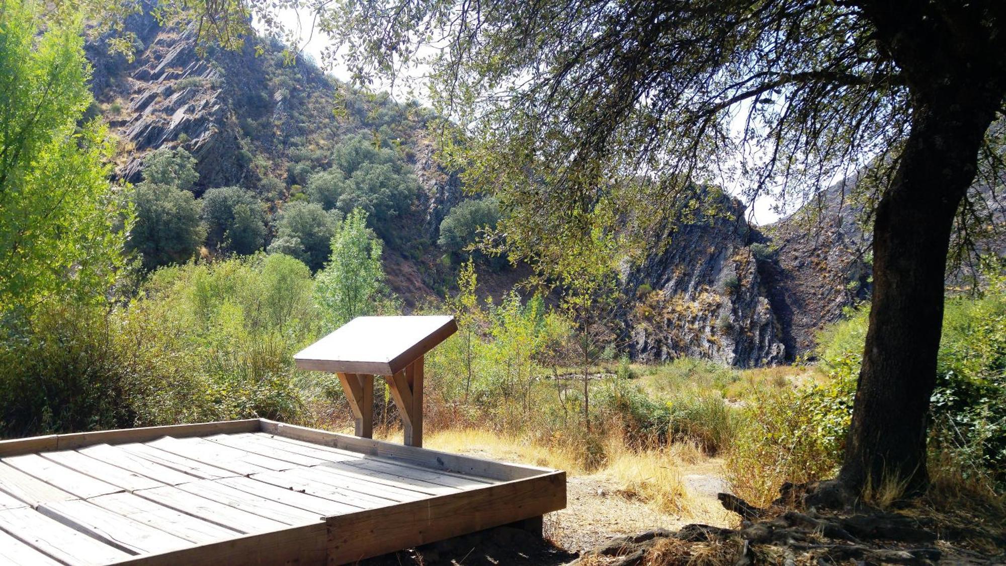 Casa Con Piscina En Parque Nacional De Cabaneros Navas de Estena Buitenkant foto